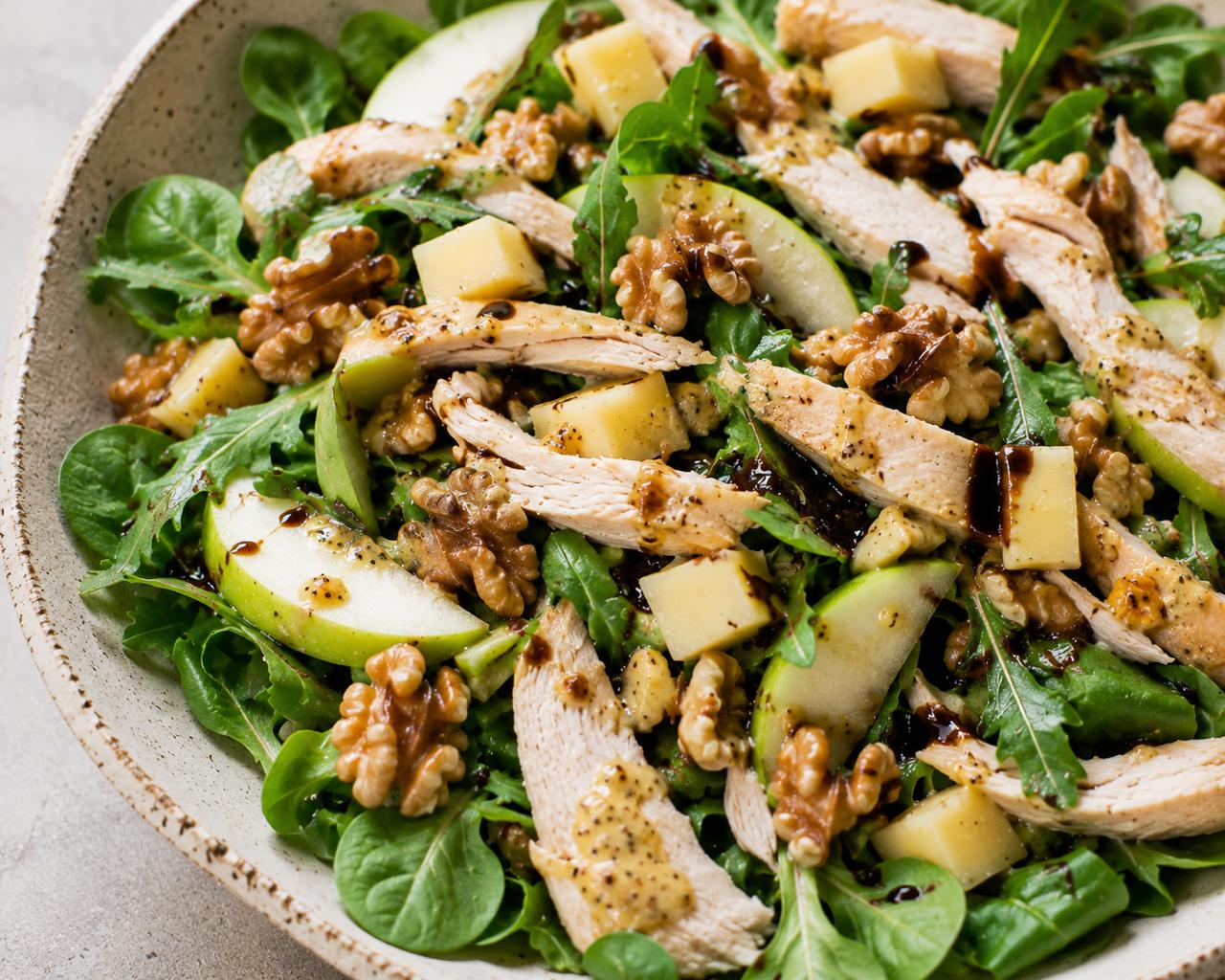 Salade pomme comté noix poulet