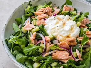Dîner Salade truite ou thon & Skyr + vinaigrette miel-soja