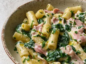 Pâtes jambon-crème & épinards